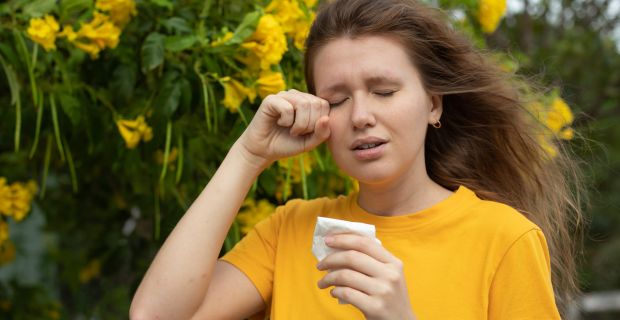 Allergia miatt is viszkethet, könnyezhet a szeme