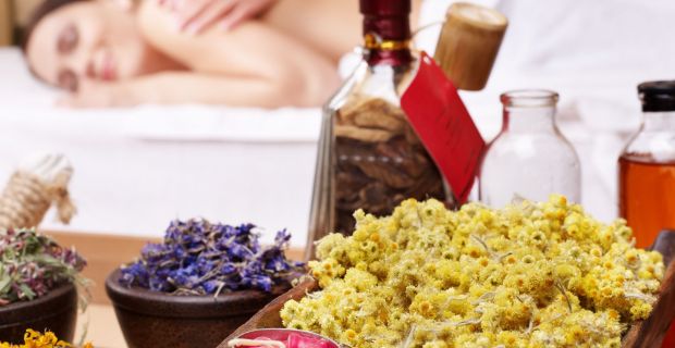 Az aromaterápia és az illóolajok egészségügyi előnyei