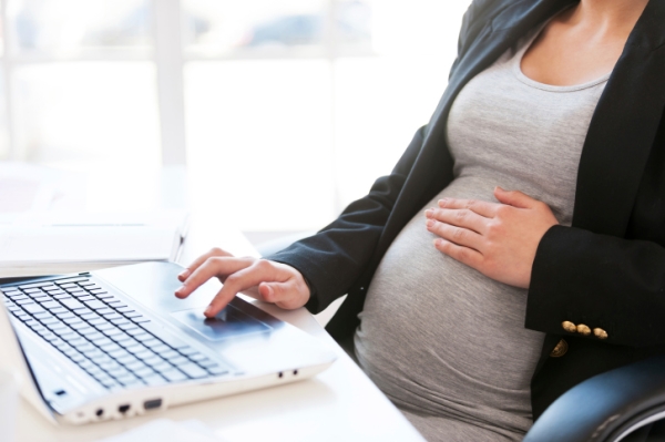A várandós anyák kétharmada veszélynek van kitéve